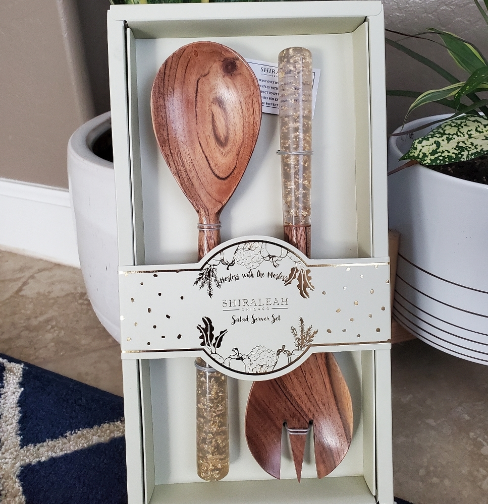 Shiraleah Chicago Salad Server Set